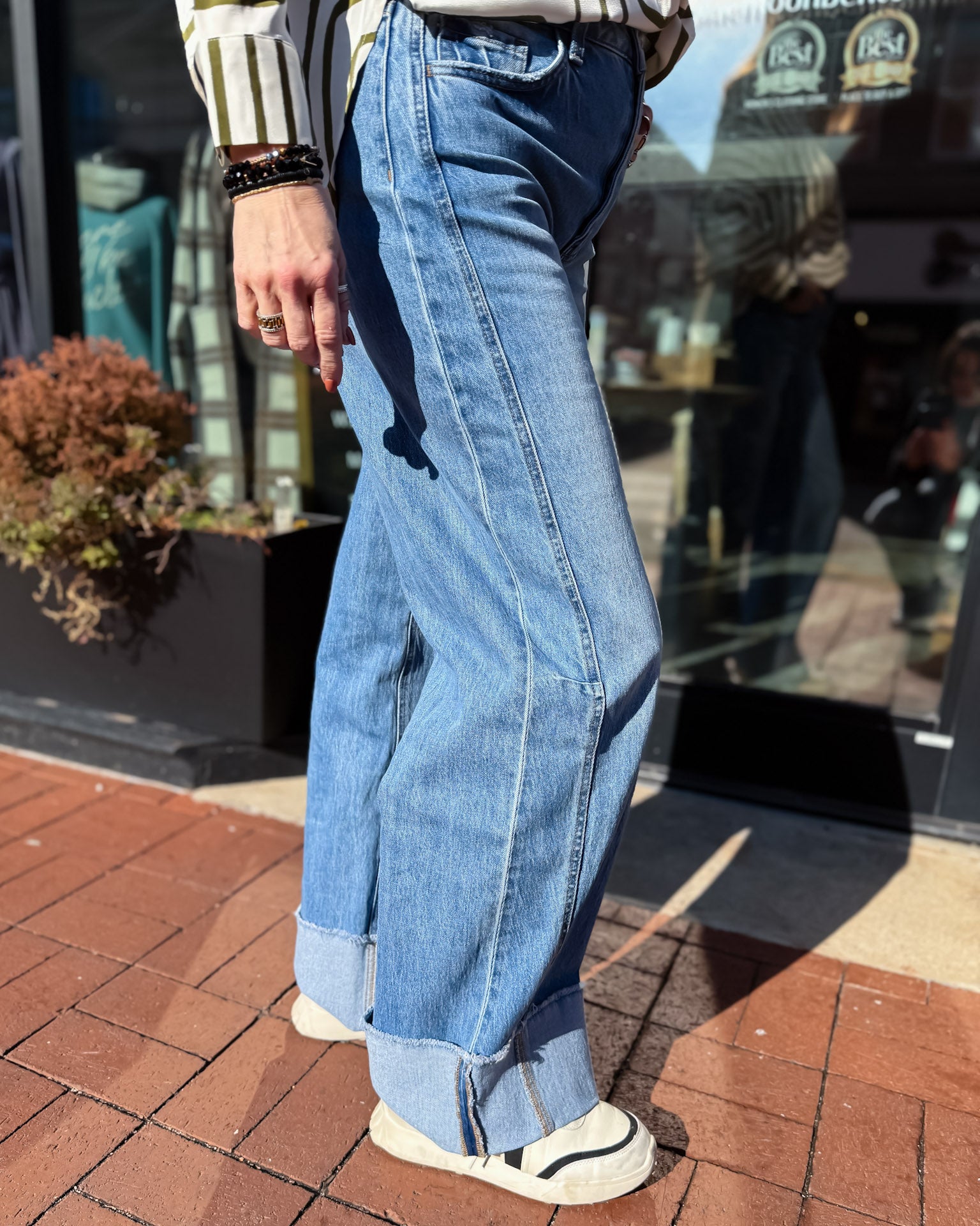 Kris HR Cuffed Wide Leg Jeans