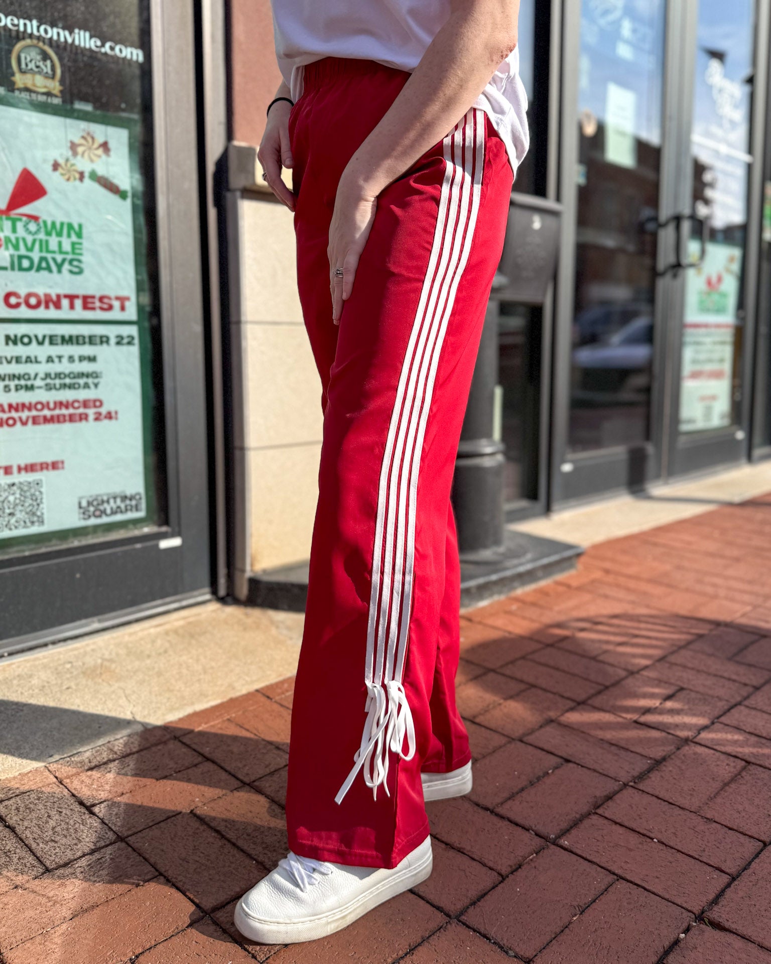 Red Jersey Pants w/Side Stripes