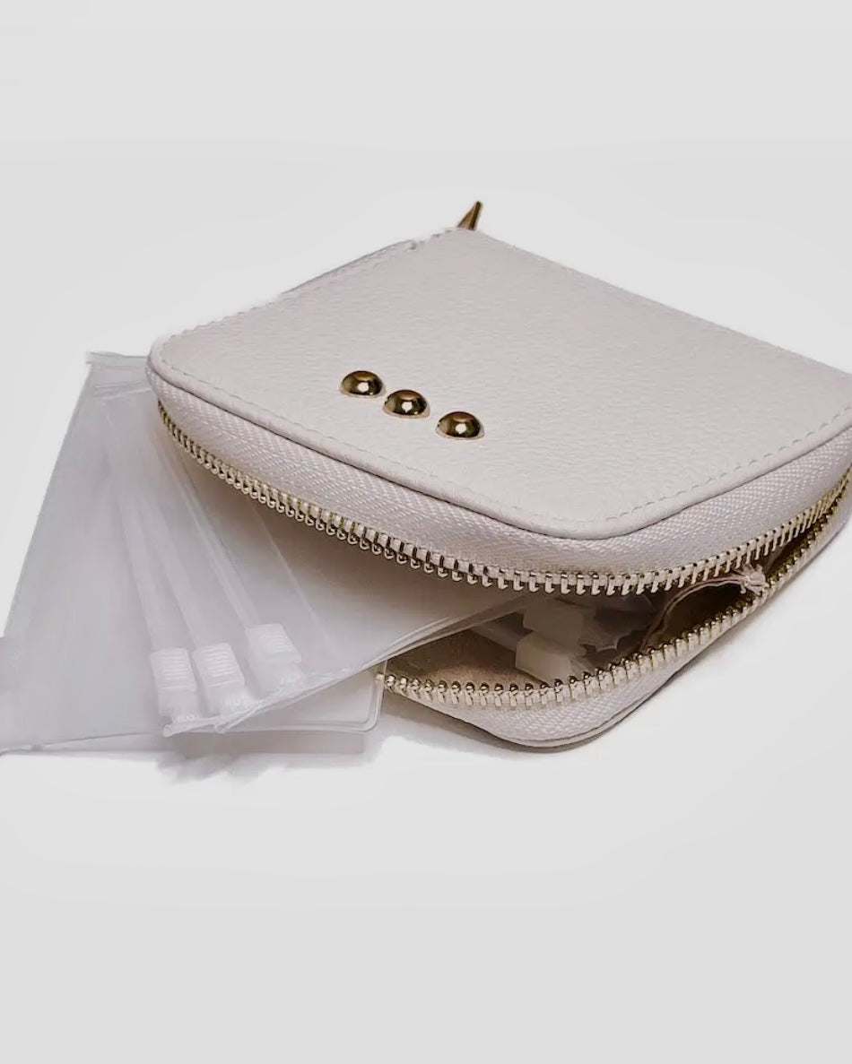 Wanderer Travel Organizer Pouch