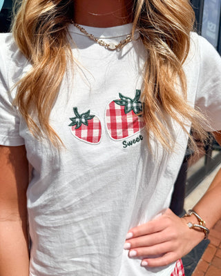 Appliqued Strawberry Top - Shopbluemoonbentonville