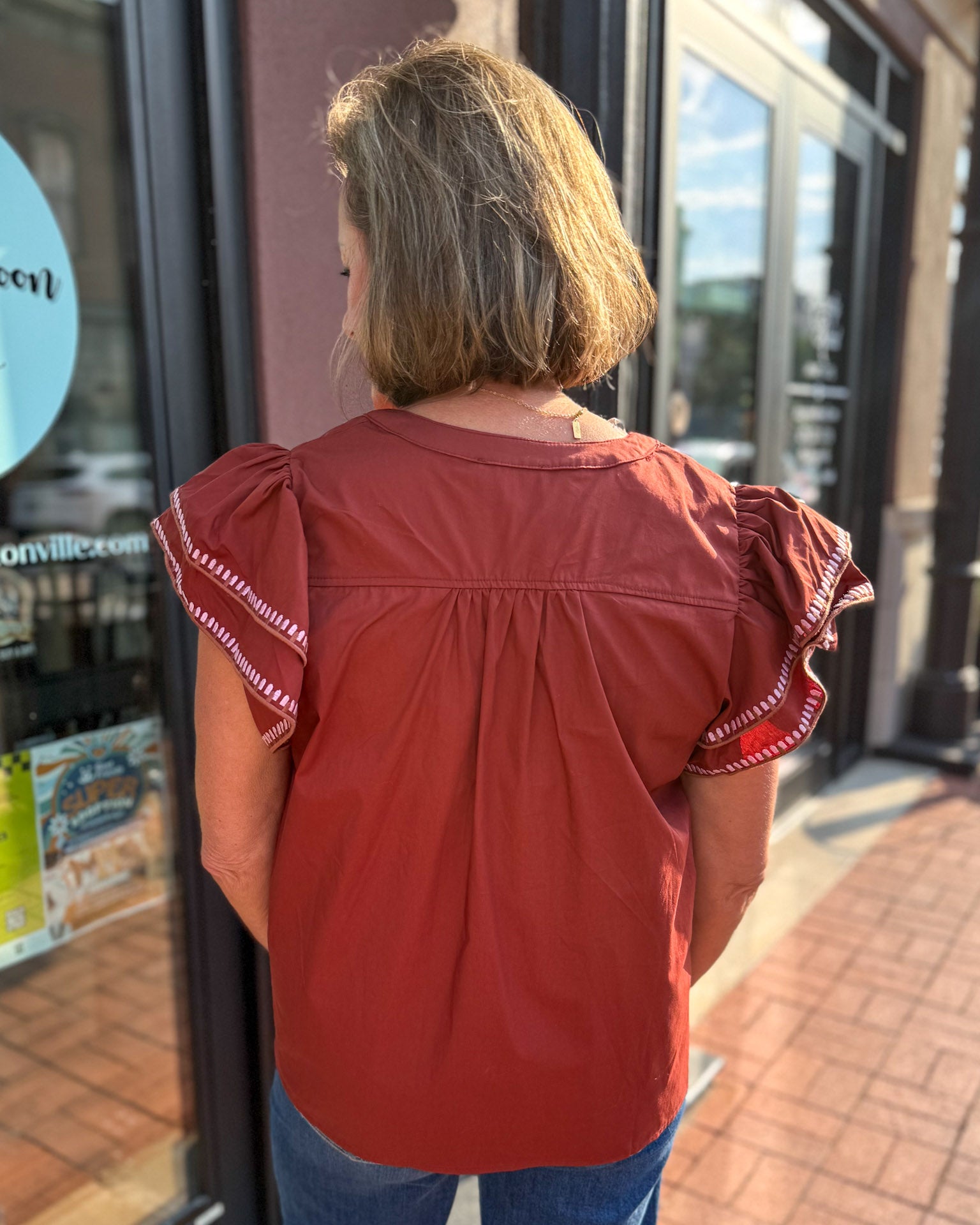 Brick Top w/Embroidered Trim