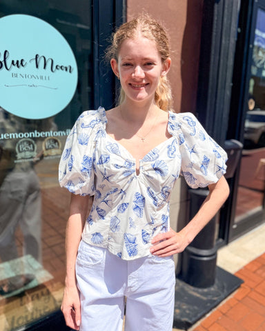 Coastal Seashell Puff Sleeve Top - blue white summer blouse - Shopbluemoonbentonville