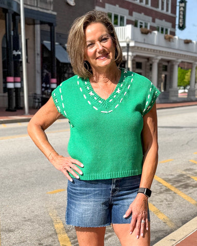 Green SS Sweater w/ Contrast Stitching 
