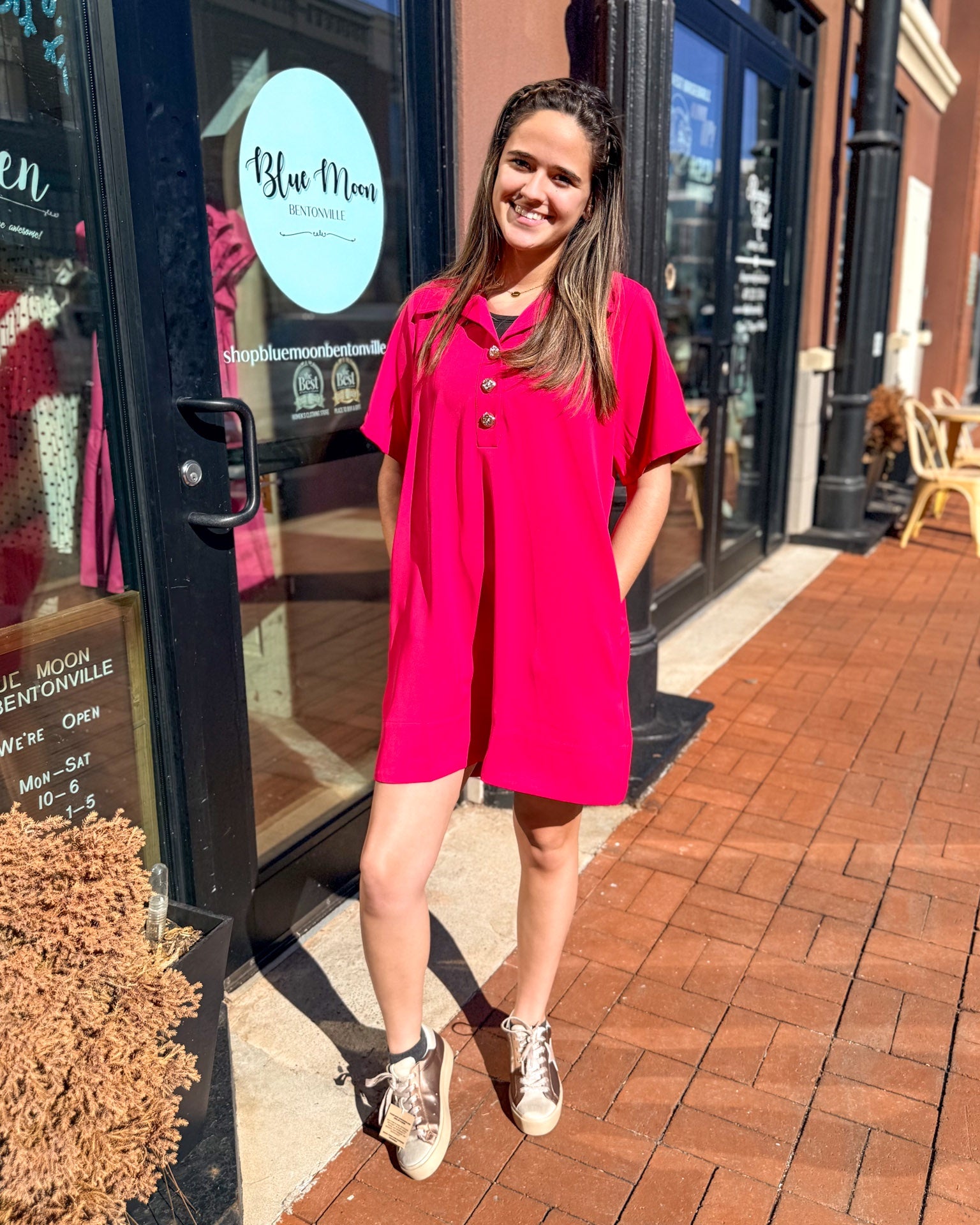 Scarlet Collared Shift Dress