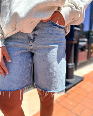 Vervet Anna High - Rise Raw Hem Denim Jorts - Shopbluemoonbentonville