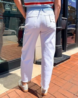 Vervet Kate High - Rise Barrel Jeans - Shopbluemoonbentonville