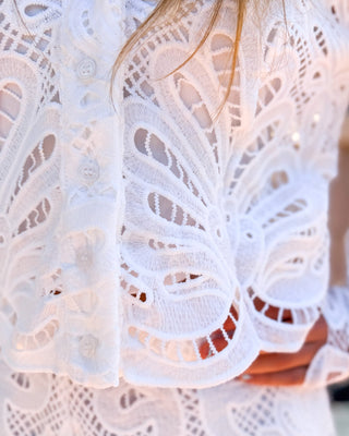 White Embroidered Lace Cropped Blouse - Shopbluemoonbentonville