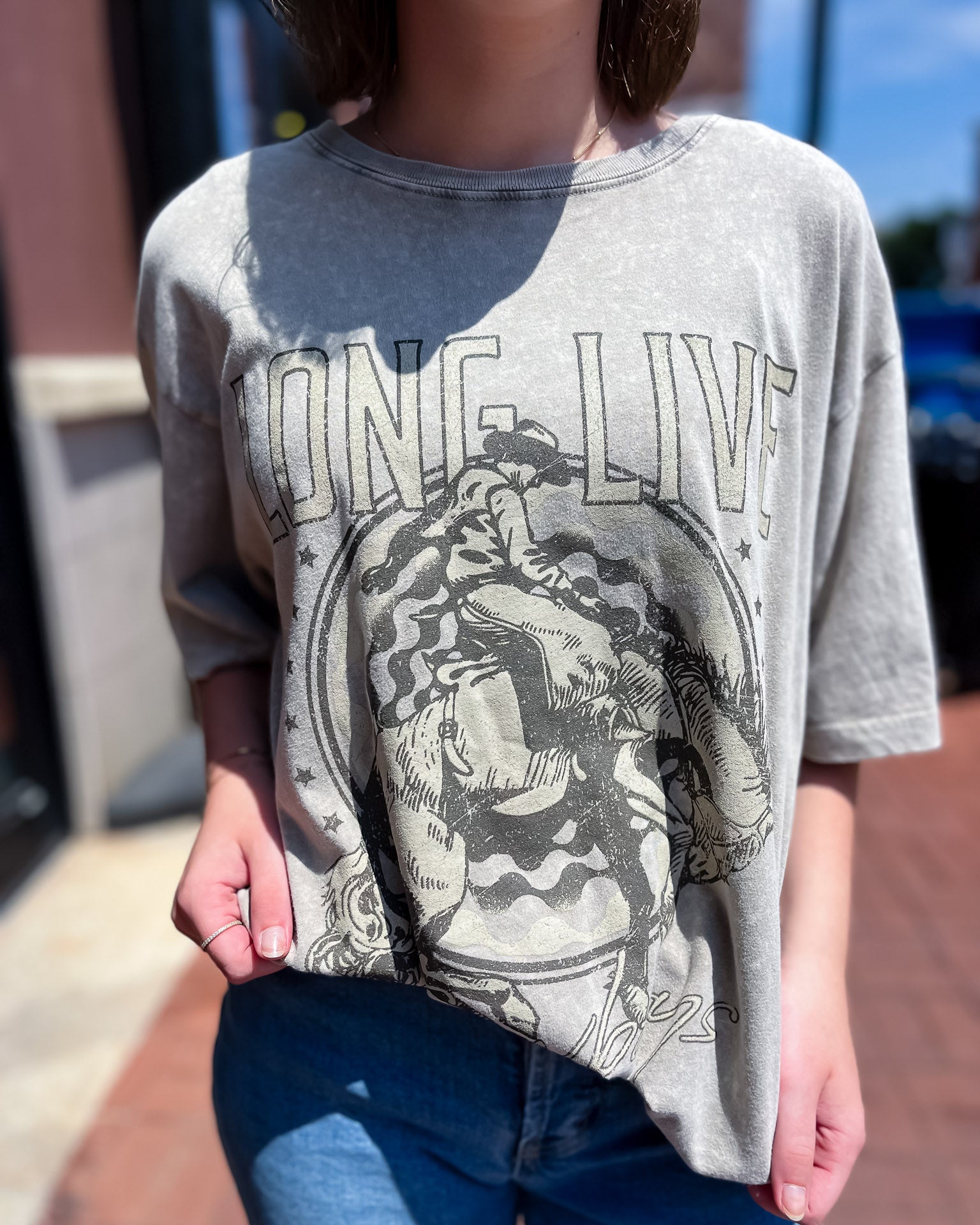 Long Live Cowboys Graphic T-shirt - Shopbluemoonbentonville
